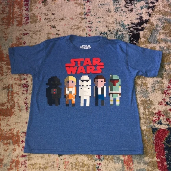 🧜🏼♀️3 for $15 item!🧜🏼♀️ Star Wars tee - Picture 1 of 3